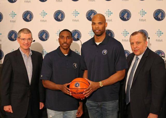 化了此前领 化了此前领